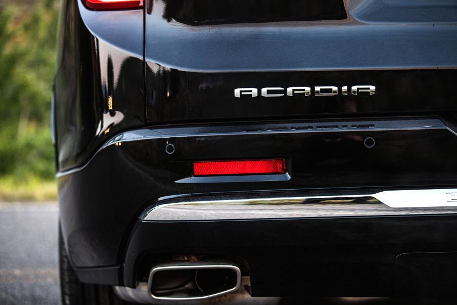 Детали экстерьера GMC Acadia Denali 2019 года  (фото 10 из 13)